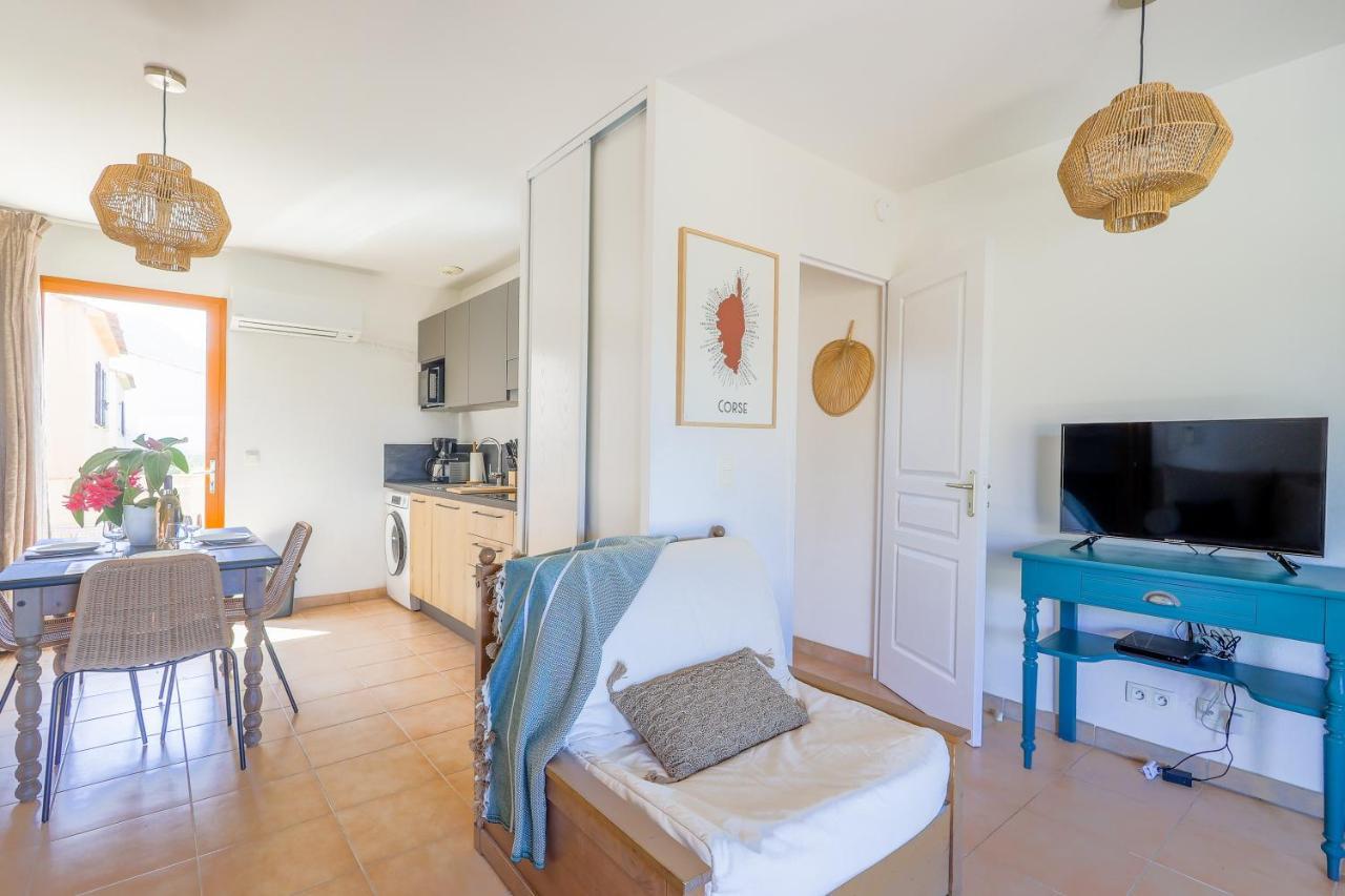 Capra Scorsa - Appt Vue Mer Et Piscine Partagee Belgodère 외부 사진